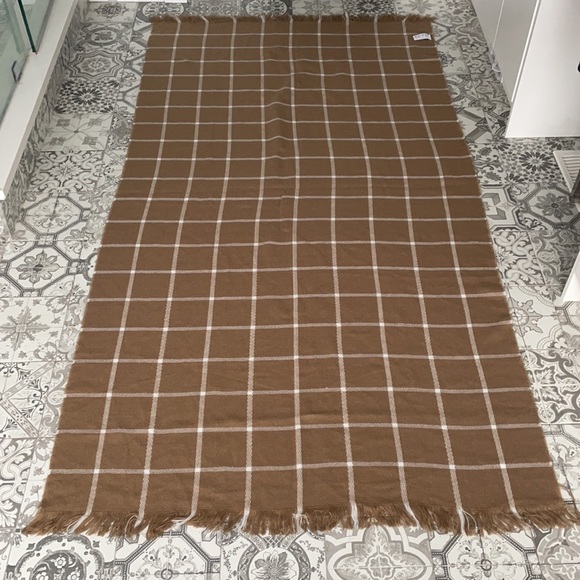 Large blanket scarf from Aldo - Picture 4 of 4